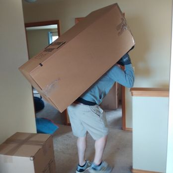 AK Moving - Moving boxes to the truck - Movers Near Me AK Moving - Moving boxes to the truck - Movers Near Me