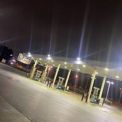 Royal Farm - Royal Farms gas station