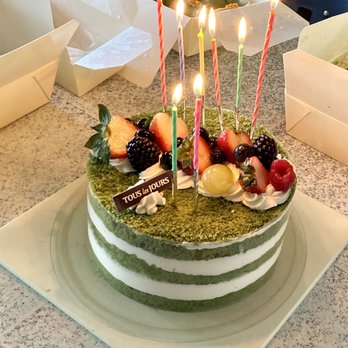 Tous Les Jours - Matcha Cloud Cake (ft. Lunasia) :) - Bakeries Near Me - Cerritos, California Tous Les Jours - Matcha Cloud Cake (ft. Lunasia) :) - Bakeries Near Me - Cerritos, California