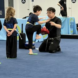 Kung Fu Kids - Learning snap kicks