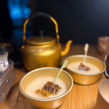 Anytime Kitchen Fort Lee - Honeycomb Makgeolli - Sushi Bars Near Me - Fort Lee, New Jersey