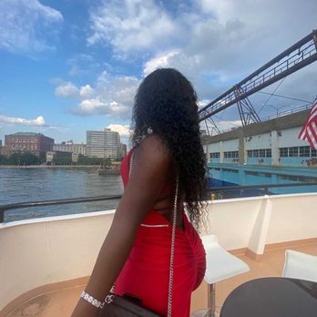 Keeva Hair - 28' curly - Hair Salons Near Me - Jamaica, New York Keeva Hair - 28' curly - Hair Salons Near Me - Jamaica, New York