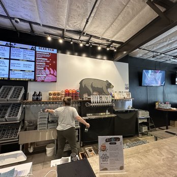 OMNI Brewery & Taproom - Bar - Breweries Near Me - Maple Grove, Minnesota
