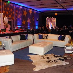 R Fox Designs - Cowgirl Chic!