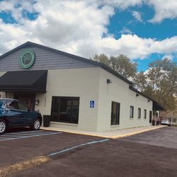 Alternative Physical Therapy - A LARGE well-built recently remodeled clean beautiful Physical Therapy building
