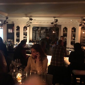 Molto Vino - Bar - Wine Bars Near Me - Babylon, New York