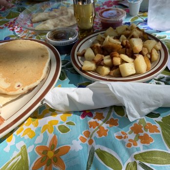 Harvey's Bakery & Coffee Shop - Bakeries Near Me - Dover, New Hampshire