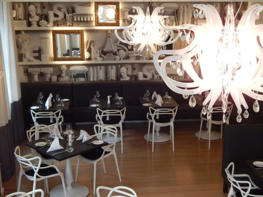Restaurant 1718 by null