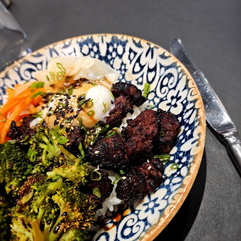 Fanny's - Filet Bowl. $25 special. Tasty - Cocktail Bars Near Me - Los Angeles, California