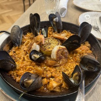 Bota - best Seafood Paella i ever had - Spanish Near Me - San Francisco, California Bota - best Seafood Paella i ever had - Spanish Near Me - San Francisco, California