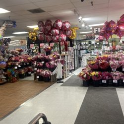 Schnucks - Floral department