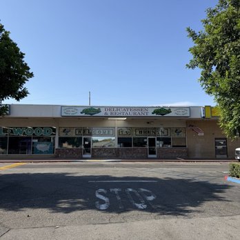 Brent's Deli - out front - Delis Near Me - Northridge, California