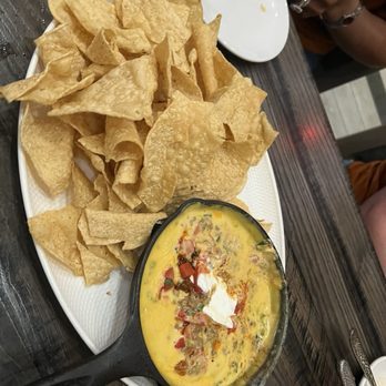 Station 330 - Seasoned Ground Beef Skillet Queso - Mexican Near Me - Burleson, Texas