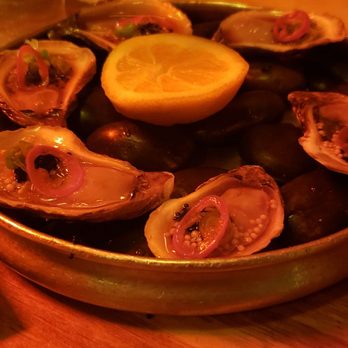 Hanmoto - Oysters - Japanese Near Me - Toronto, Ontario Hanmoto - Oysters - Japanese Near Me - Toronto, Ontario