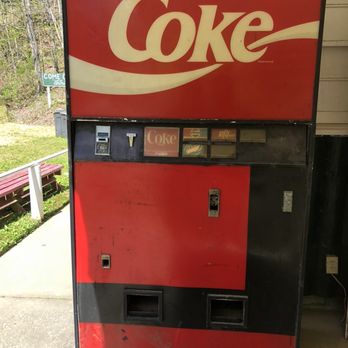 Natural Bridge Park - Thirsty? - Parks Near Me - Natural Bridge, Alabama