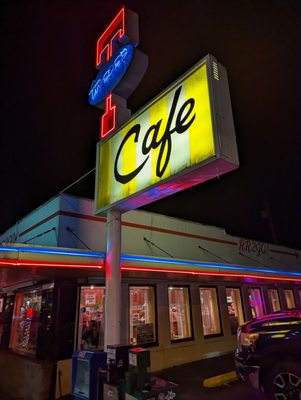 Twede's Cafe by null