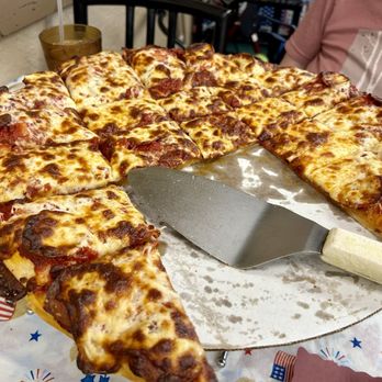Pinellas Pizzeria - The pizza pie - Pizza Near Me - Largo, Florida