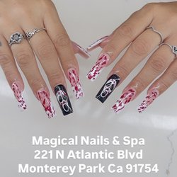 Magical Nails & Spa - Scream Face ... Halloween Nails