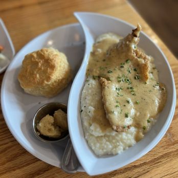 Ruby Sunshine Ballantyne - Fish and Grits - Breakfast & Brunch Near Me - Charlotte, North Carolina