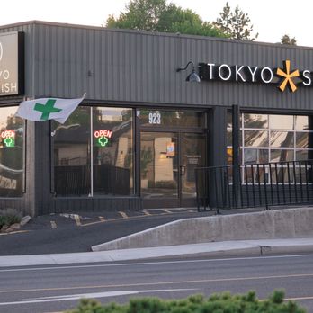 Tokyo Starfish SE 3rd St Cannabis Dispensary - TOKYO STARFISH Dispensary SE 3rd St, Bend, OR 97702 looking at dispensary storefront from across se 3rd street. - Cannabis Dispensaries Near Me - Bend, Oregon Tokyo Starfish SE 3rd St Cannabis Dispensary - TOKYO STARFISH Dispensary SE 3rd St, Bend, OR 97702 looking at dispensary storefront from across se 3rd street. - Cannabis Dispensaries Near Me - Bend, Oregon
