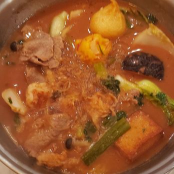 Thai Hot Pot - Thai Sukiyaki soup-- superb for my Thai taste bud. - Thai Near Me - Gardena, California Thai Hot Pot - Thai Sukiyaki soup-- superb for my Thai taste bud. - Thai Near Me - Gardena, California