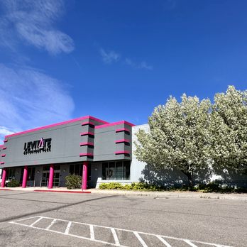Levitate Adventure Park - Levitate Adventure Park - Trampoline Parks Near Me - Flagstaff, Arizona Levitate Adventure Park - Levitate Adventure Park - Trampoline Parks Near Me - Flagstaff, Arizona