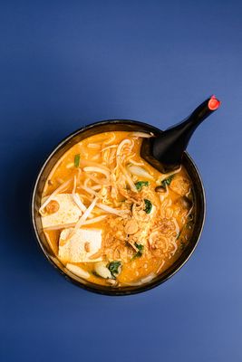 Mẹcha Noodle Bar by null