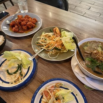 Gata Thai Cuisine - Orange Chicken, Papaya Salad, and Rad Nah - Thai Near Me - Henderson, Nevada Gata Thai Cuisine - Orange Chicken, Papaya Salad, and Rad Nah - Thai Near Me - Henderson, Nevada