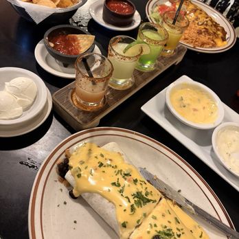 Casa Romo - Fajita burrito, chili burrito, 3 dip sampler and a margarita flight - Mexican Near Me - Ardmore, Oklahoma Casa Romo - Fajita burrito, chili burrito, 3 dip sampler and a margarita flight - Mexican Near Me - Ardmore, Oklahoma