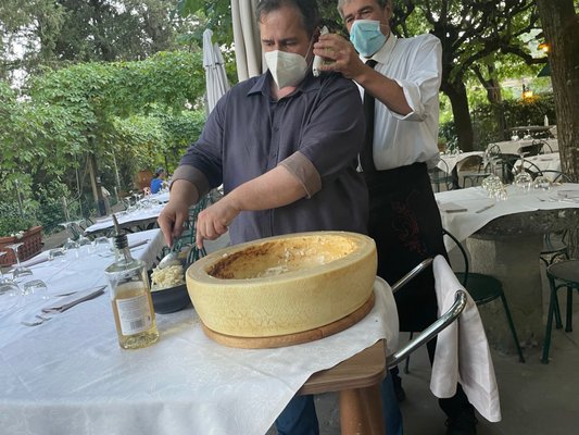 TRATTORIA LE CAVE DI MAIANO by null