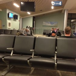 Delta Airlines - Boarding gate 4