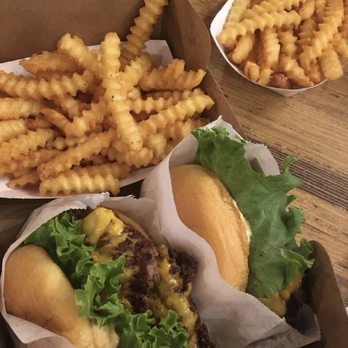 Shake Shack Bryant Park - Nothing beats the Shake Shack Burger! Fulfills the crave every time. With those crunch fries in the side. - Burgers Near Me - New York, New York Shake Shack Bryant Park - Nothing beats the Shake Shack Burger! Fulfills the crave every time. With those crunch fries in the side. - Burgers Near Me - New York, New York
