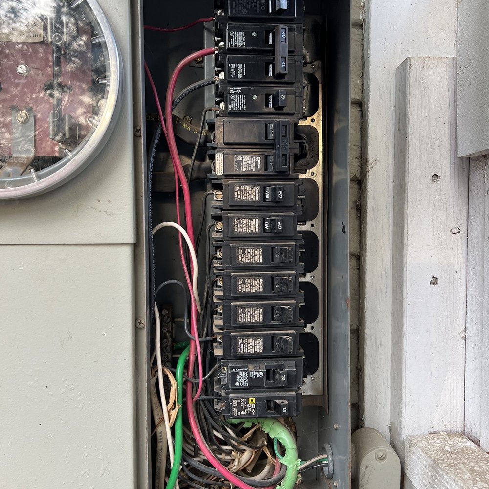 Mckee Electrical Contracting - Electrical box, Main breaker faulty. - Electricians Near Me - Riverside, California Mckee Electrical Contracting - Electrical box, Main breaker faulty. - Electricians Near Me - Riverside, California