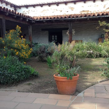 La Casa de Estudillo - Garden - Landmarks & Historical Buildings Near Me - San Diego, California La Casa de Estudillo - Garden - Landmarks & Historical Buildings Near Me - San Diego, California