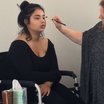 Glam Lab Makeup Studios - Assistant Alison with the demo! - Cosmetology Schools Near Me - Los Angeles, California Glam Lab Makeup Studios - Assistant Alison with the demo! - Cosmetology Schools Near Me - Los Angeles, California