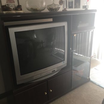Goodwill - Tv stand salvation army refused because the wood isn't good enough goodwill accepted my tv and stand I'm waiting for pickup. - Thrift Stores Near Me - Long Beach, California