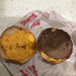 Del Taco - Cheese burger! Not hamburger!