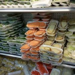 Longwood Fish Corp - If you want food steamed you pick your veggies and seafood of choice