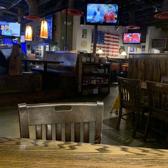 Brick And Forge Taproom - Interior / main seating area - Wine Bars Near Me - Killeen, Texas
