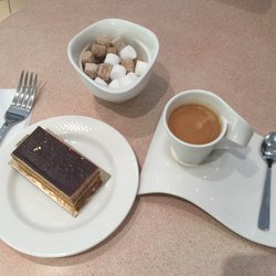 Patisserie - Salon de Thé Wagner - Opera et cafe