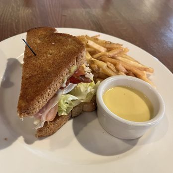 Boulevard American Bistro - 4241 Sandwich - American Near Me - New Orleans, Louisiana Boulevard American Bistro - 4241 Sandwich - American Near Me - New Orleans, Louisiana