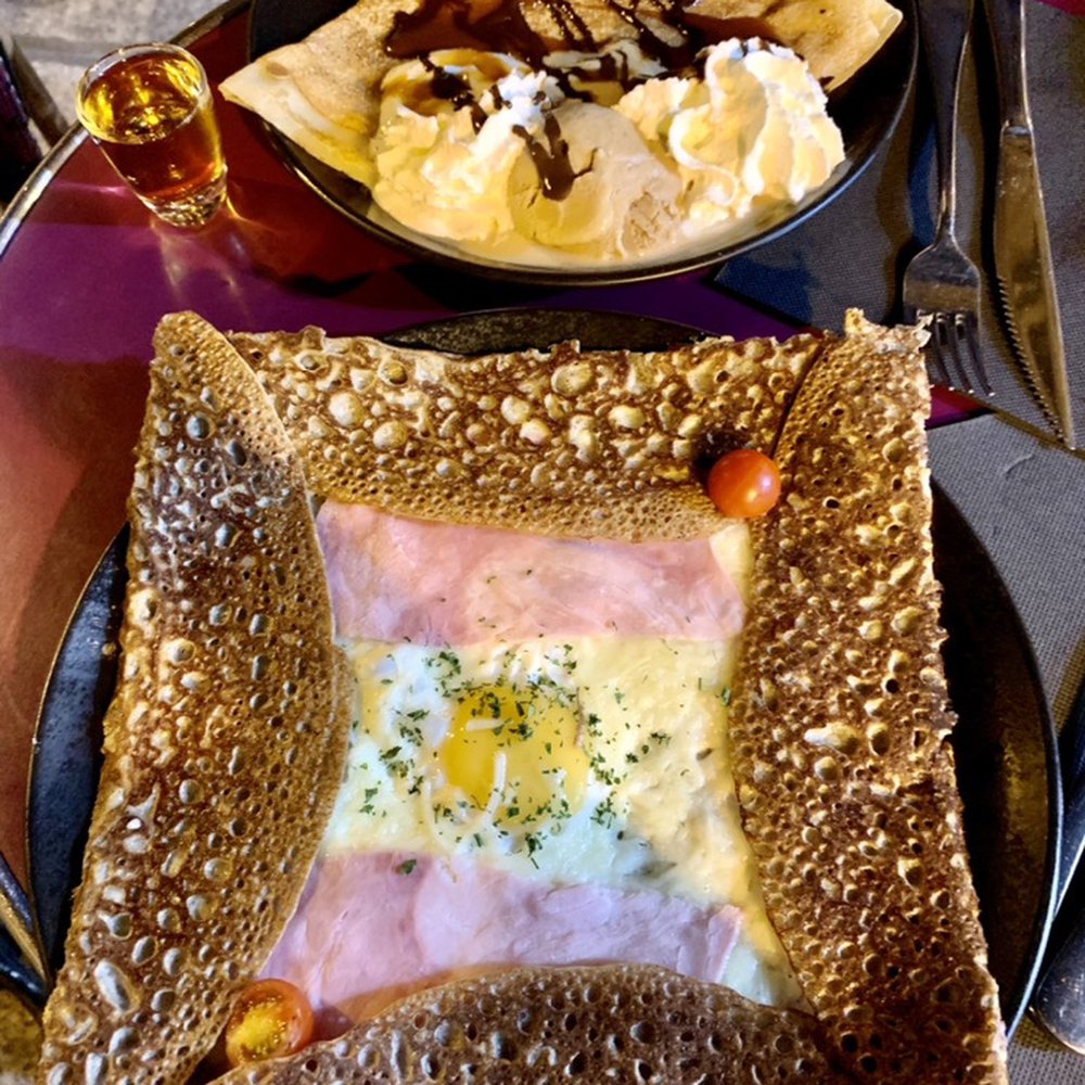 Le Molière - Ham, egg and cheese buckwheat crepe - Creperies Near Me - Paris, 75 Le Molière - Ham, egg and cheese buckwheat crepe - Creperies Near Me - Paris, 75