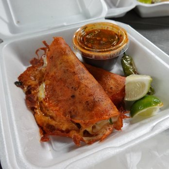 Livi's Taqueria - #9 - 2 Birria Quesatacos - Food Trucks Near Me - Tigard, Oregon Livi's Taqueria - #9 - 2 Birria Quesatacos - Food Trucks Near Me - Tigard, Oregon