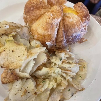 Crackers & Co Cafe - American Near Me - Tempe, Arizona