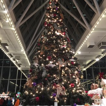 Wintergarden at PPG Place - Venues & Event Spaces Near Me - Pittsburgh, Pennsylvania Wintergarden at PPG Place - Venues & Event Spaces Near Me - Pittsburgh, Pennsylvania