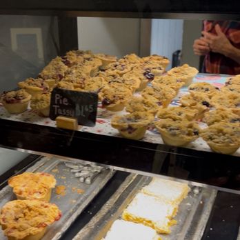 Kemmy's Pies - Fruit Pie Bites - Bakeries Near Me - Willits, California