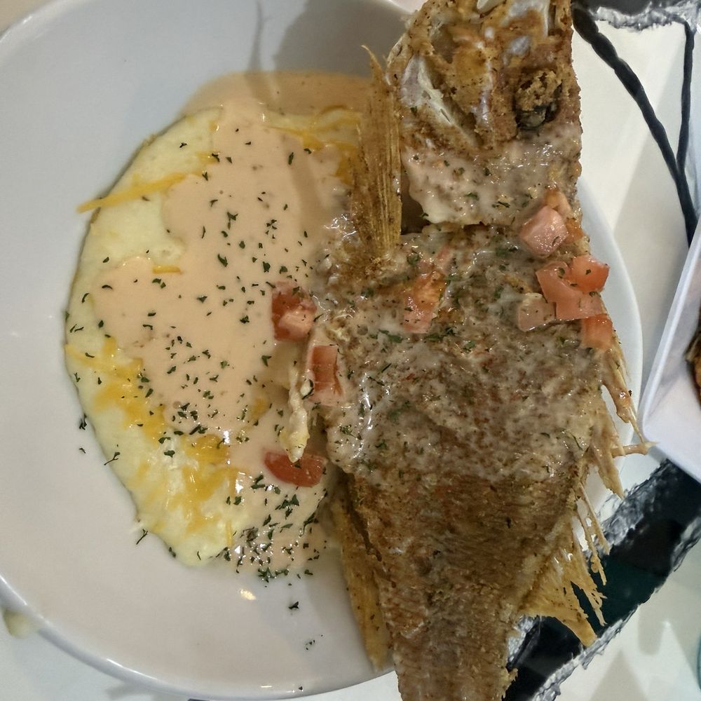 T's Brunch Bar - Fish and Grits - Seafood Near Me - Douglasville, Georgia T's Brunch Bar - Fish and Grits - Seafood Near Me - Douglasville, Georgia