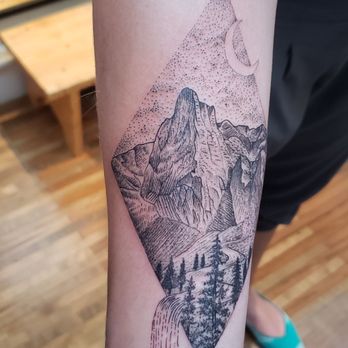 Black & Blue Tattoo - Tattoo Near Me - San Francisco, California Black & Blue Tattoo - Tattoo Near Me - San Francisco, California