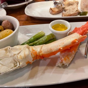Glacier BrewHouse - Bering Sea King Crab Legs - American Near Me - Anchorage, Alaska