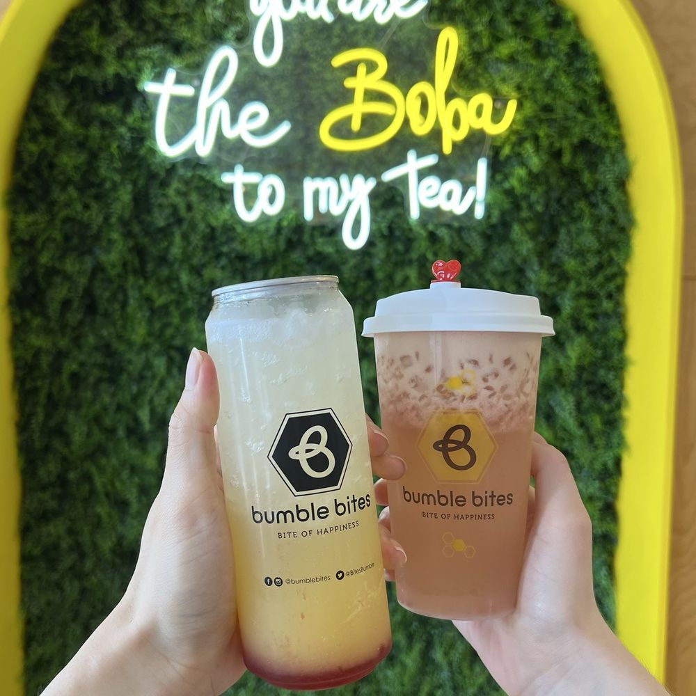 Bumble Bites - Tropical fizzy drink and strawberry yogurt green tea - Bubble Tea Near Me - Lexington, Kentucky Bumble Bites - Tropical fizzy drink and strawberry yogurt green tea - Bubble Tea Near Me - Lexington, Kentucky